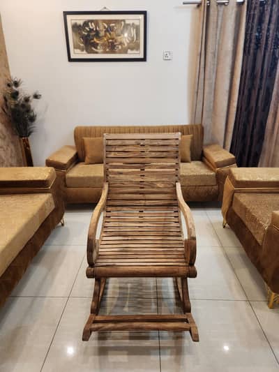 Rocking Chair In Just 14,500