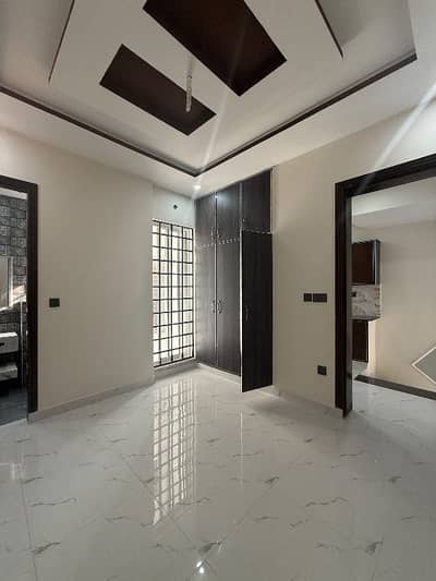 Office available for rent