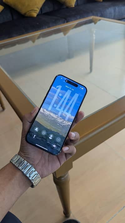 Apple iPhone 15 Pro