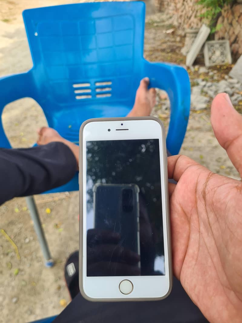 Apple iPhone 6S 2