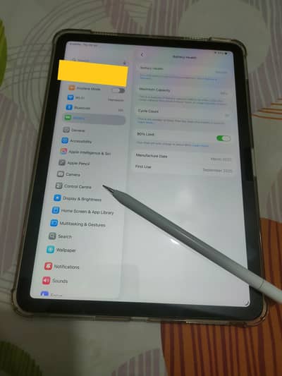 Apple ipad air 7 m3 128gb wifi ( 1 month warranty left )