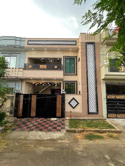 Ajwa Garden near Civil Hospital New brand luxury 5.50marly proper double story house for sale