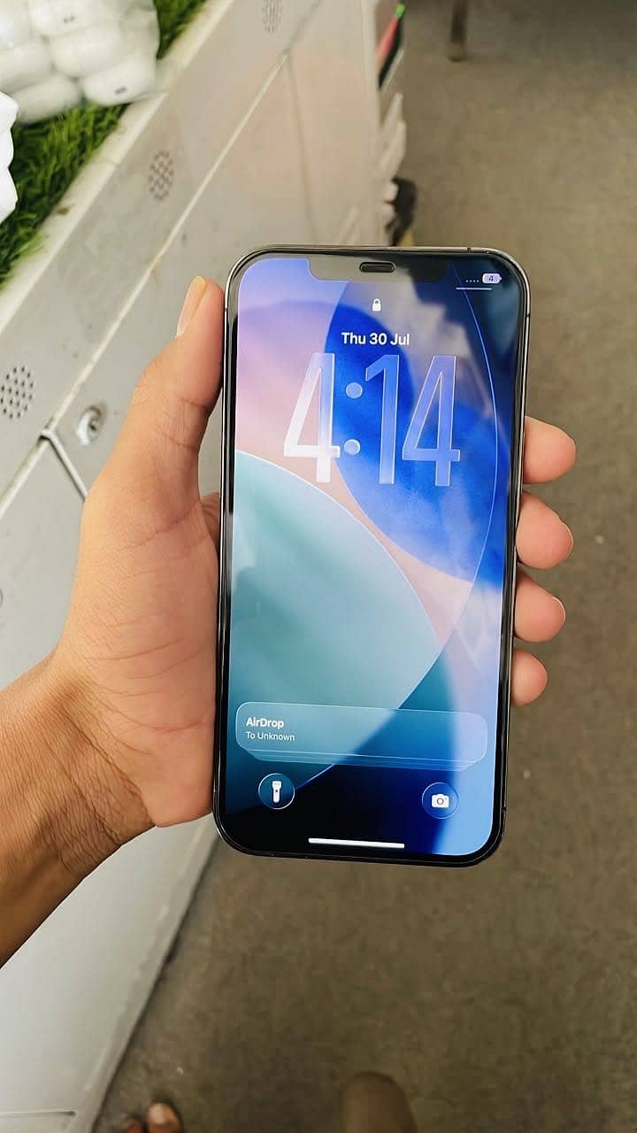 Apple iPhone 12 Pro Max 4