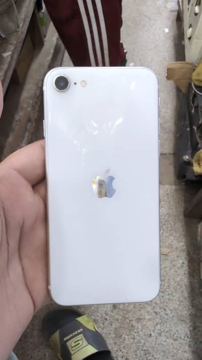 Apple iPhone SE mdm 10 by 8 condition 64 gb all ok set no open no repa