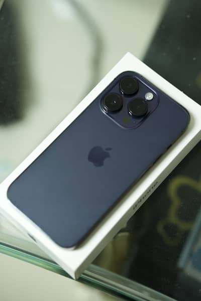 Apple iPhone 14 Pro 128gb with box