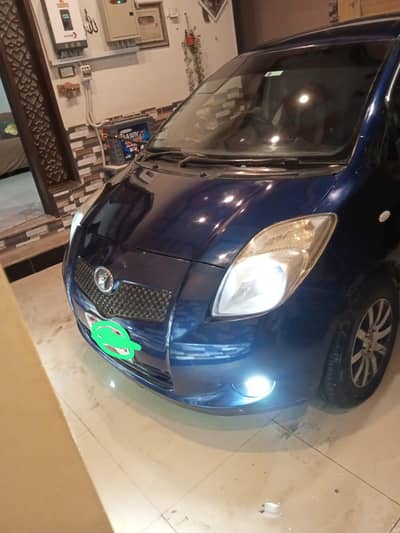 Toyota Vitz 2006