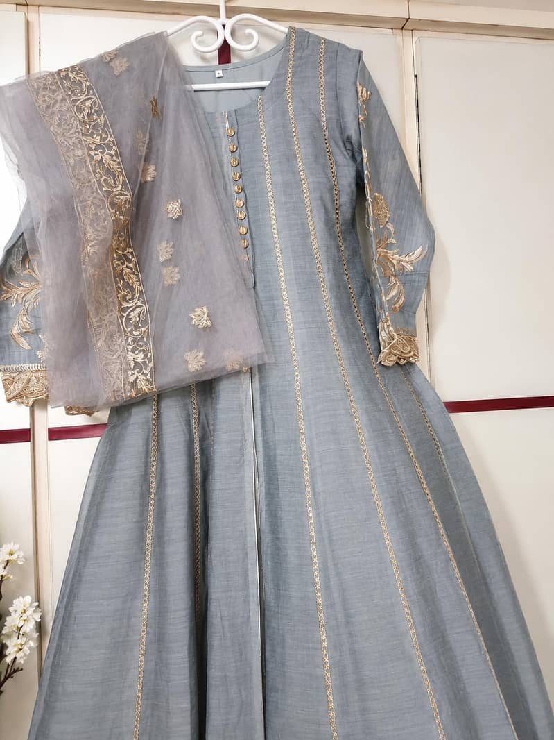 frocks 1