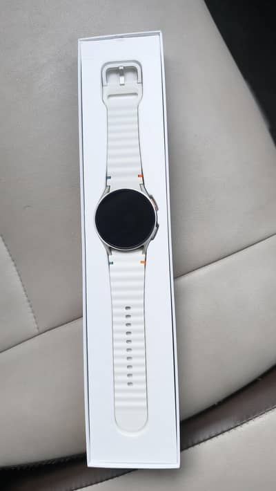 SAMSUNG GALAXY WATCH 7