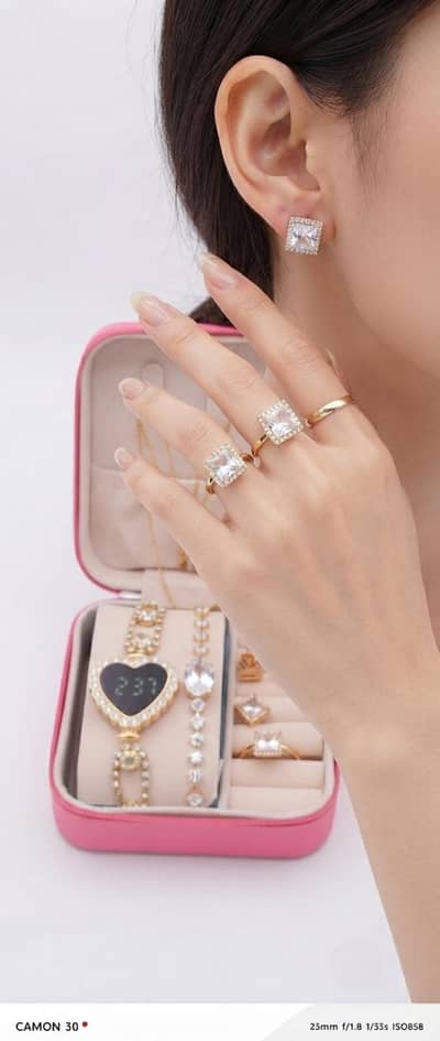 Luxury Women Gift Box | LED Watch, Bracelet, Necklace & Rings Set
