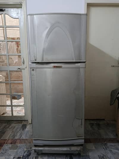Dawlance Medium Size Double Door Refrigerator | Good Working Condition