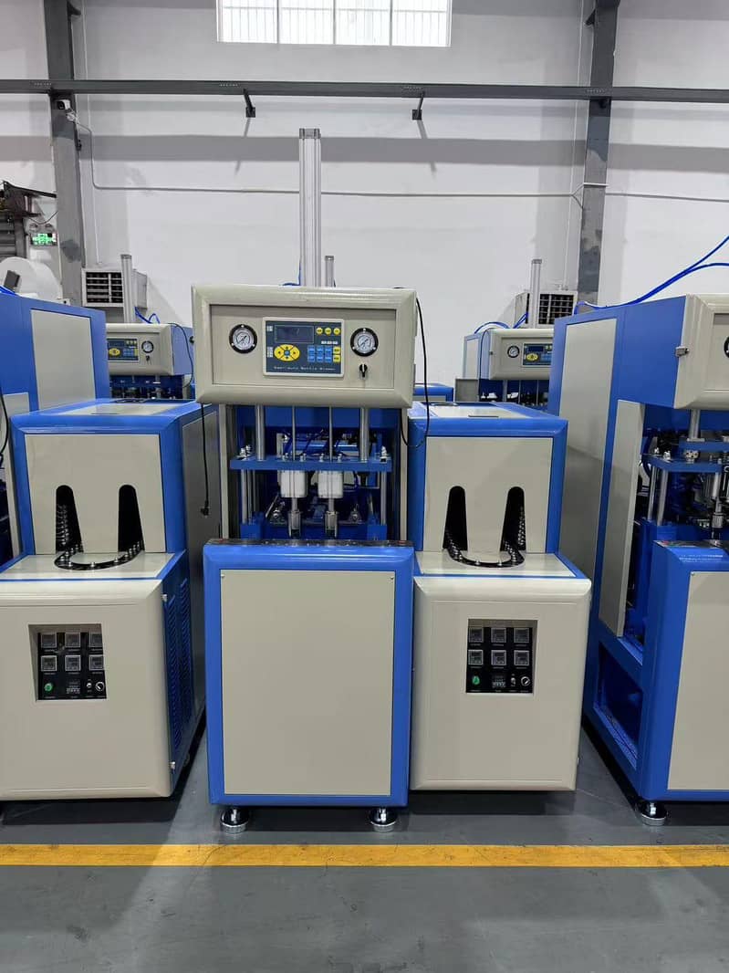 Pet Blowing Machine 1