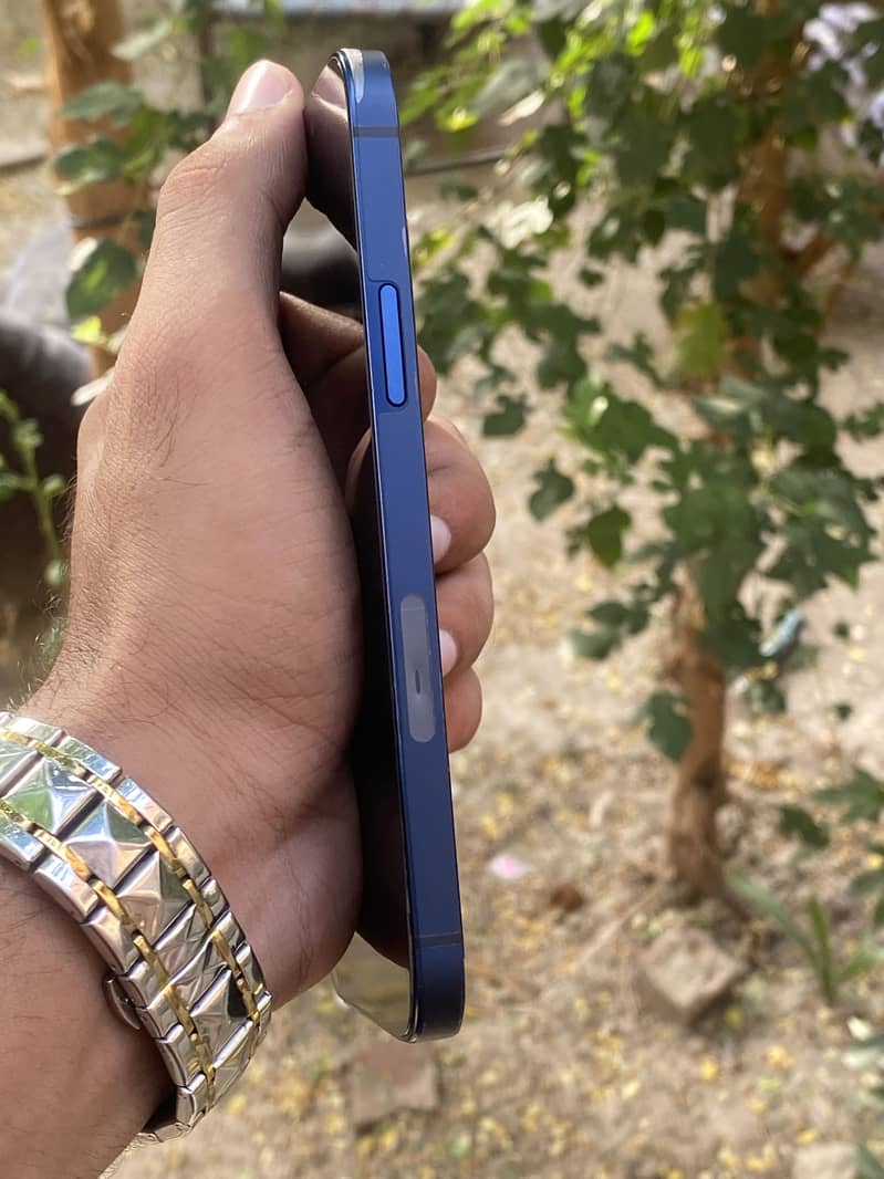 Iphone 12 2