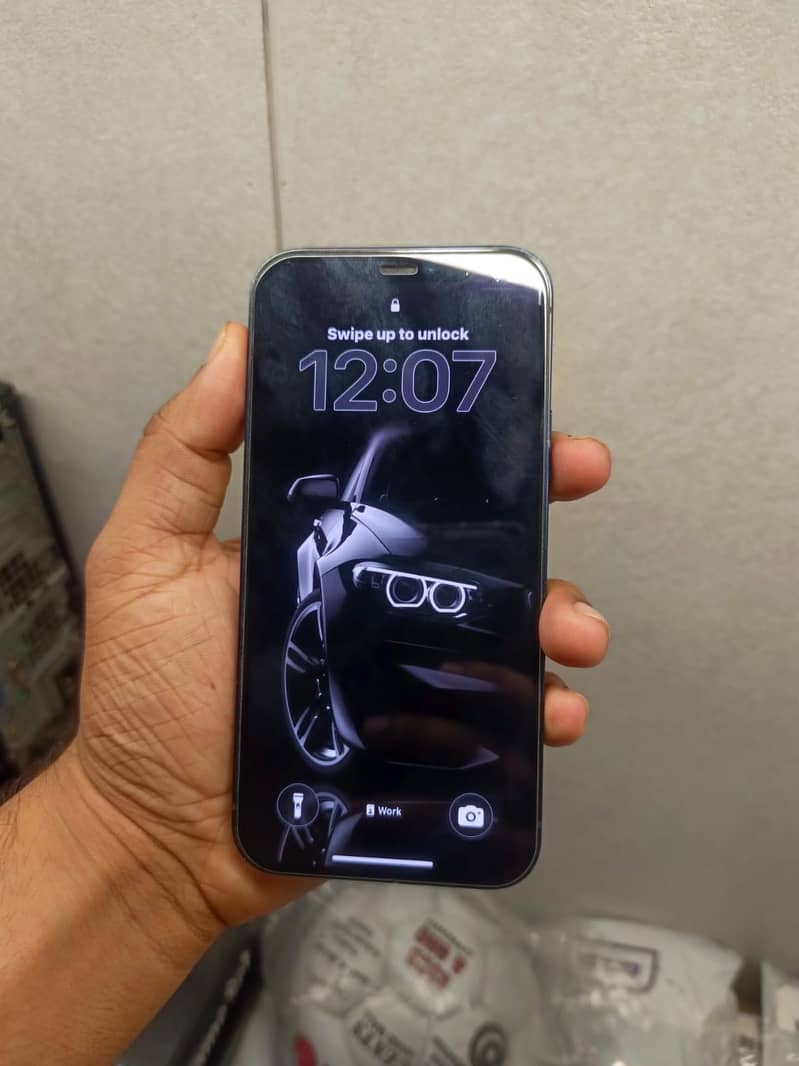 Apple iPhone 12 7