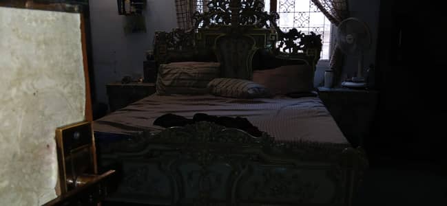 Used chinioti furniture