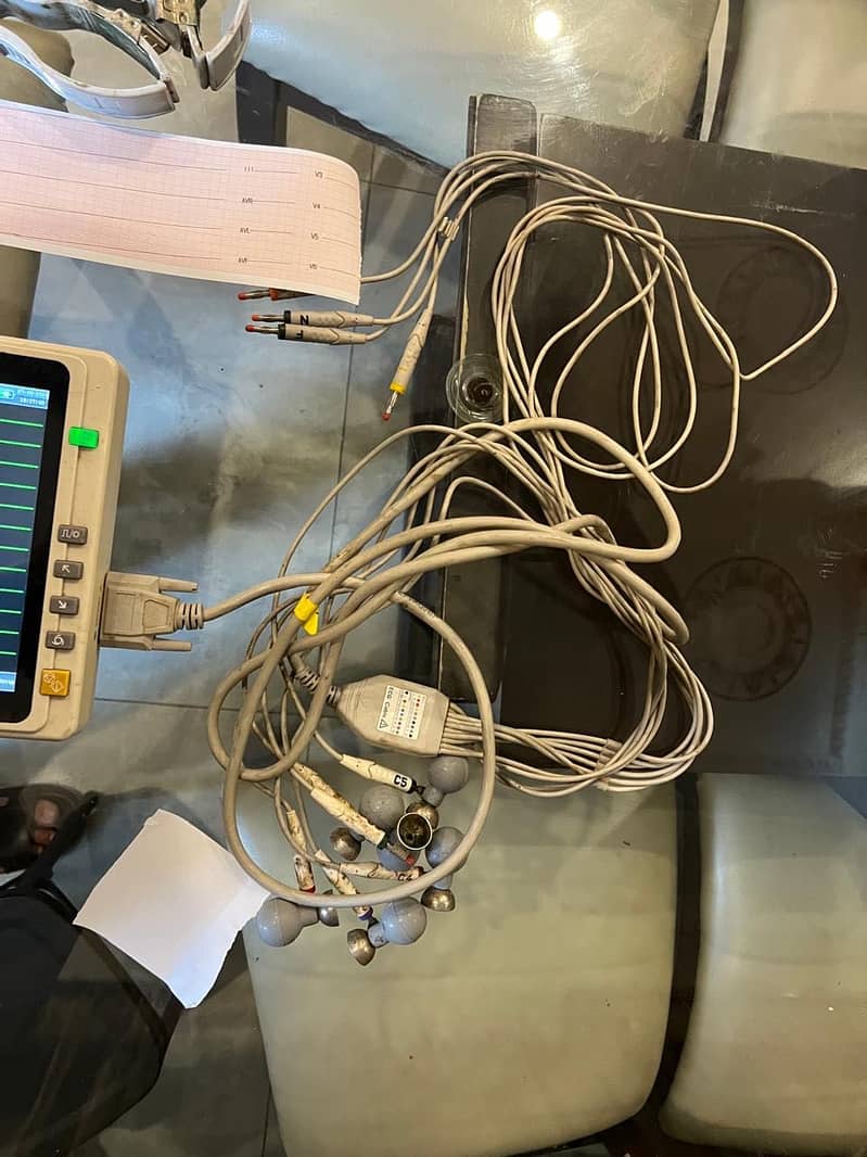 Ecg machine 5
