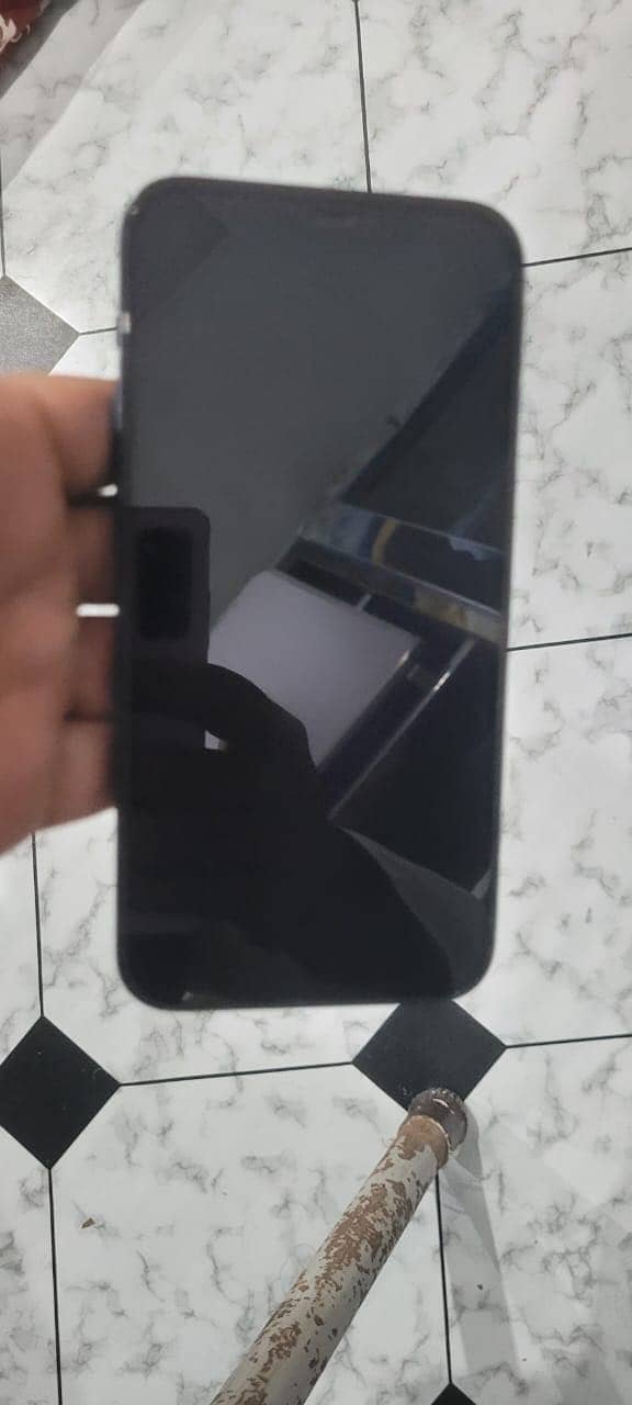 Apple iPhone 12 2