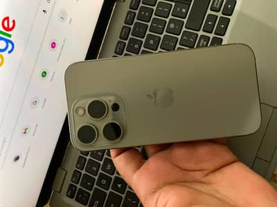 Apple iPhone 15 Pro jv