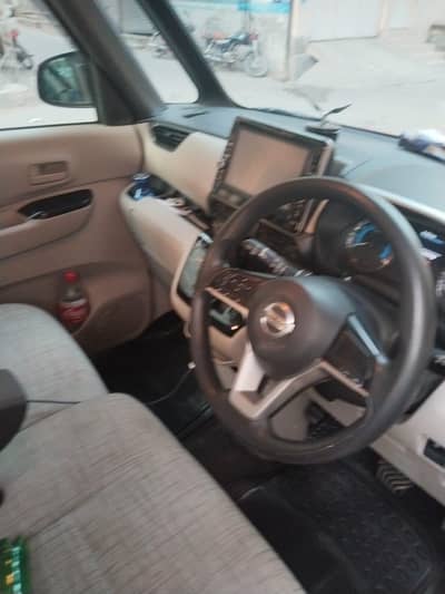 Nissan Roox 2021