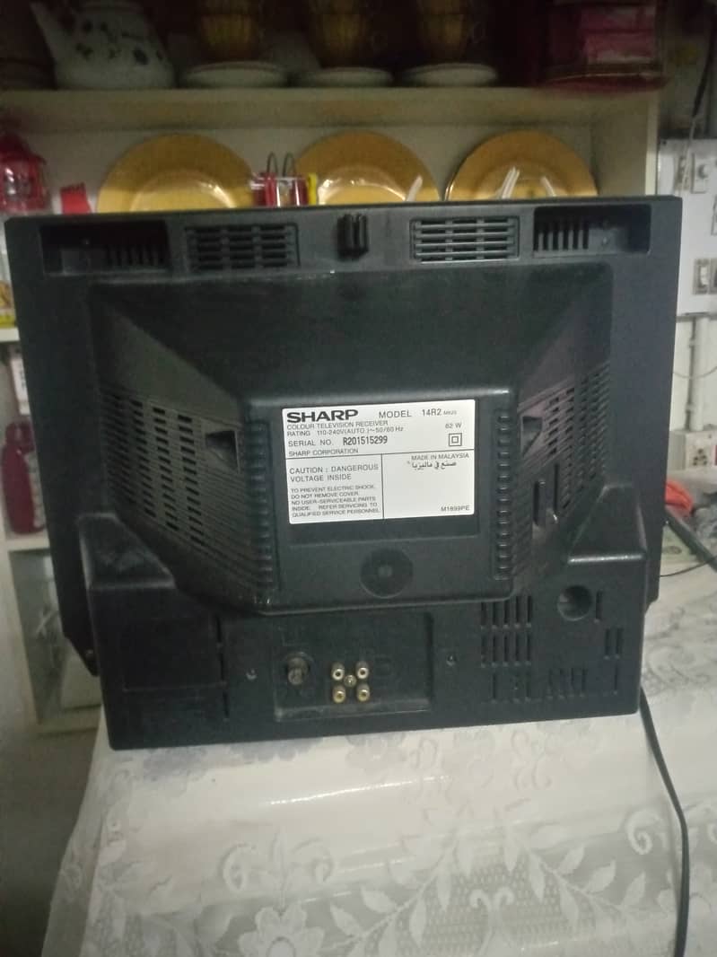 Original Sharp tv 2