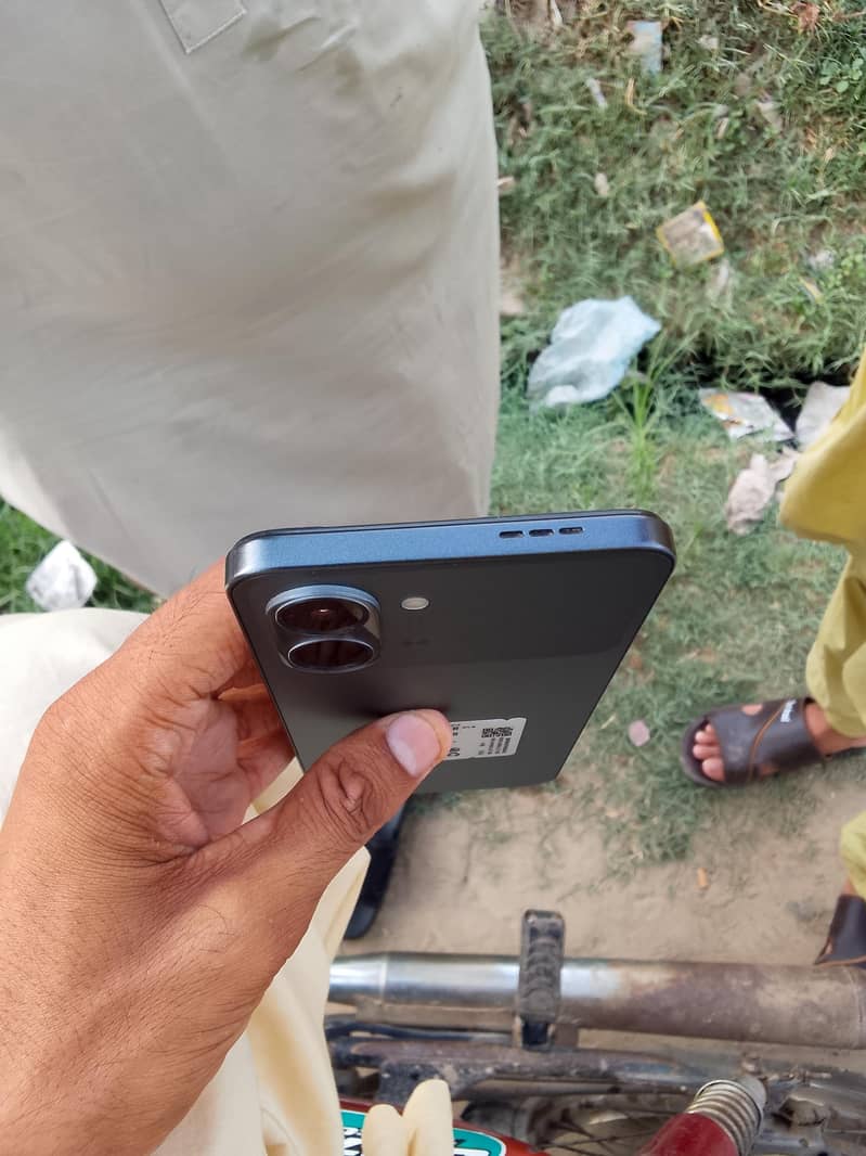Tecno Spark Go 2