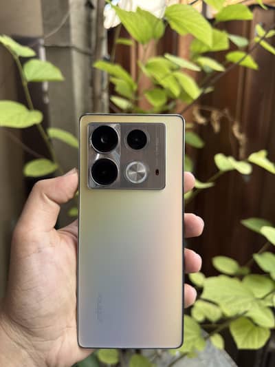 Infinix Note 40