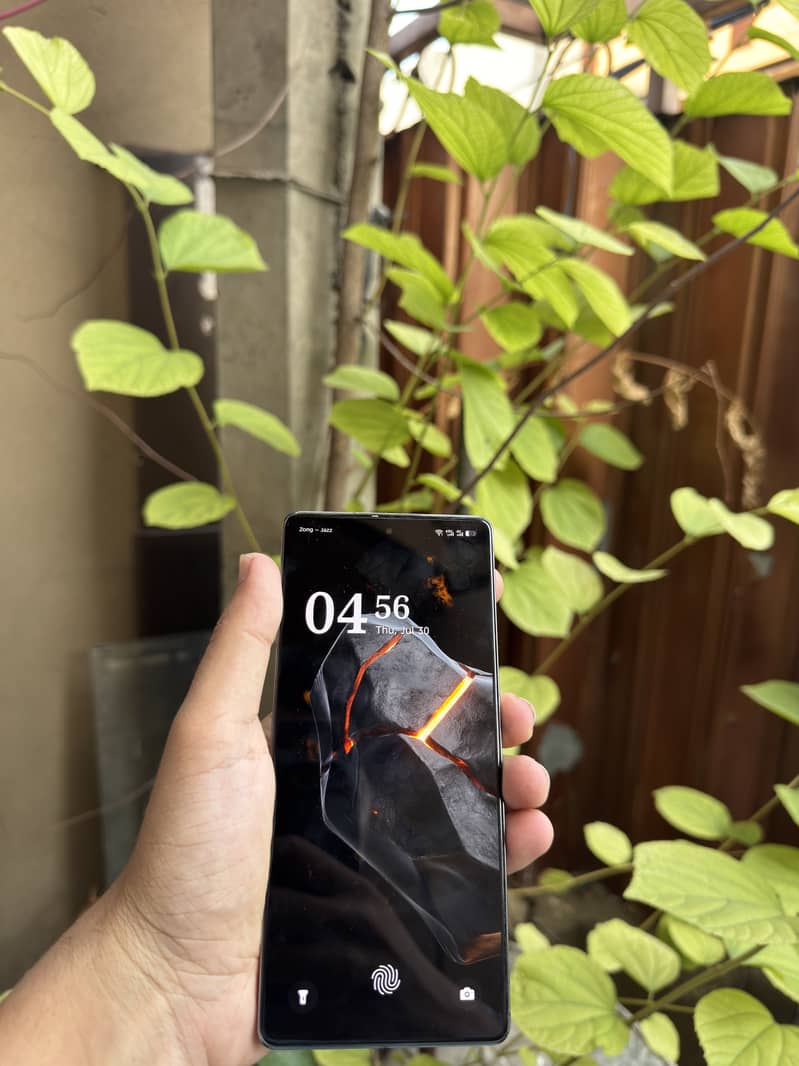 Infinix Note 40 5