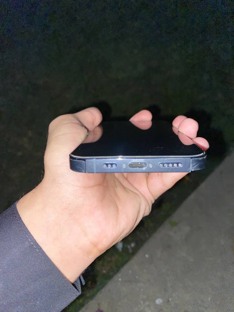 Apple iPhone 13 Pro 6