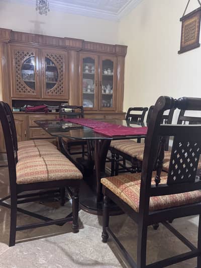 Glass & wood dinning table plus 8 chairs