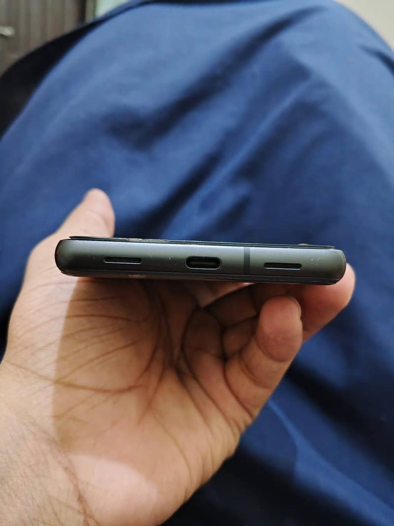 Google Pixel 7a 1