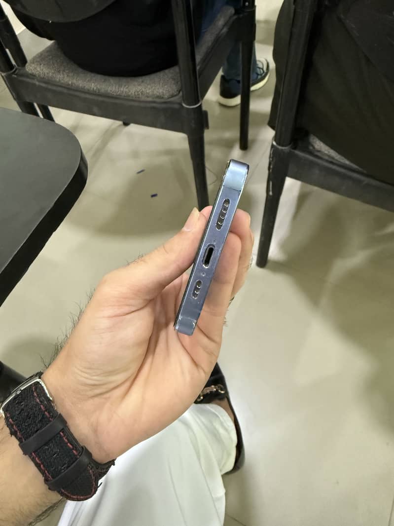 Apple iPhone 13 Pro 5
