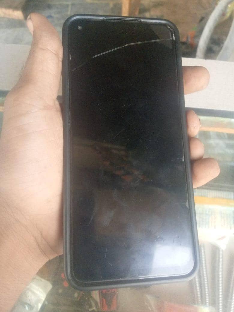 Tecno Spark 6 4