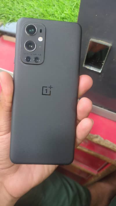 One Plus 9 Pro 5g