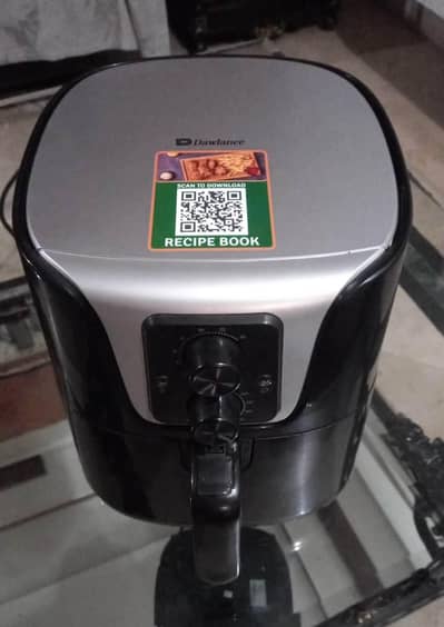 Dawlance Airfyer Model 3013 for sale (New in condition)