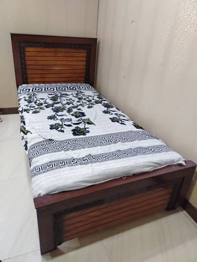 Single Bed for Sale – Like New