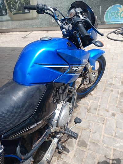 YAMAHA YBR_125 GENIUN CODITION