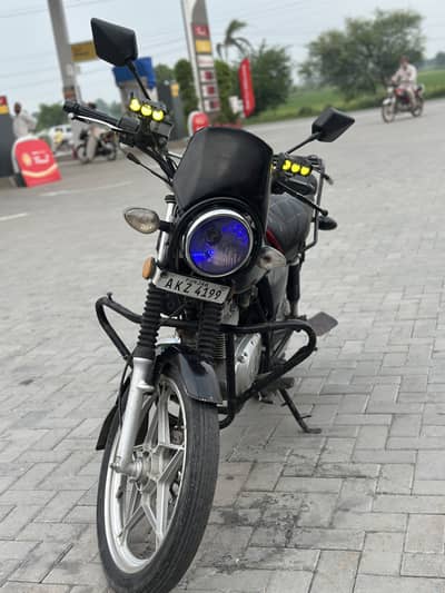 Suzuki GS 150 SE 2022