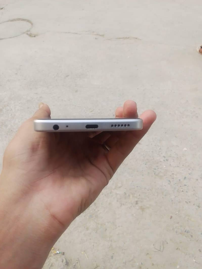 mobile complete name 0