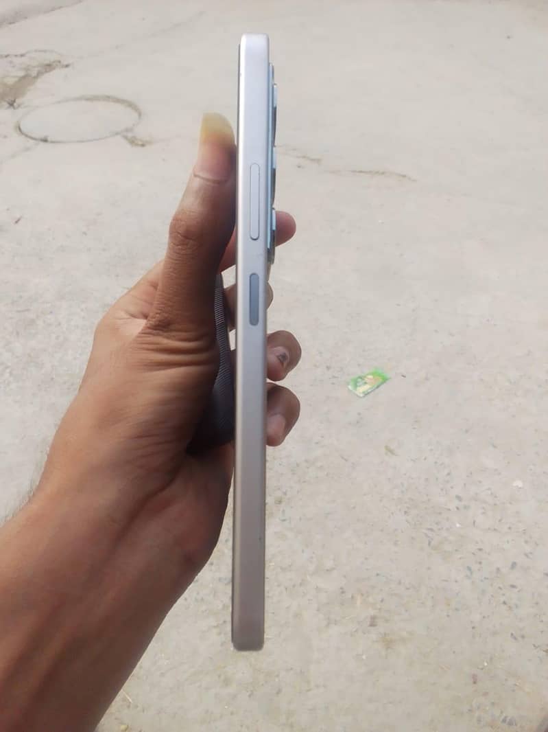 mobile complete name 3