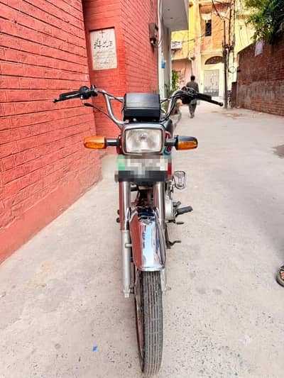 2017 model bike condition 9/10