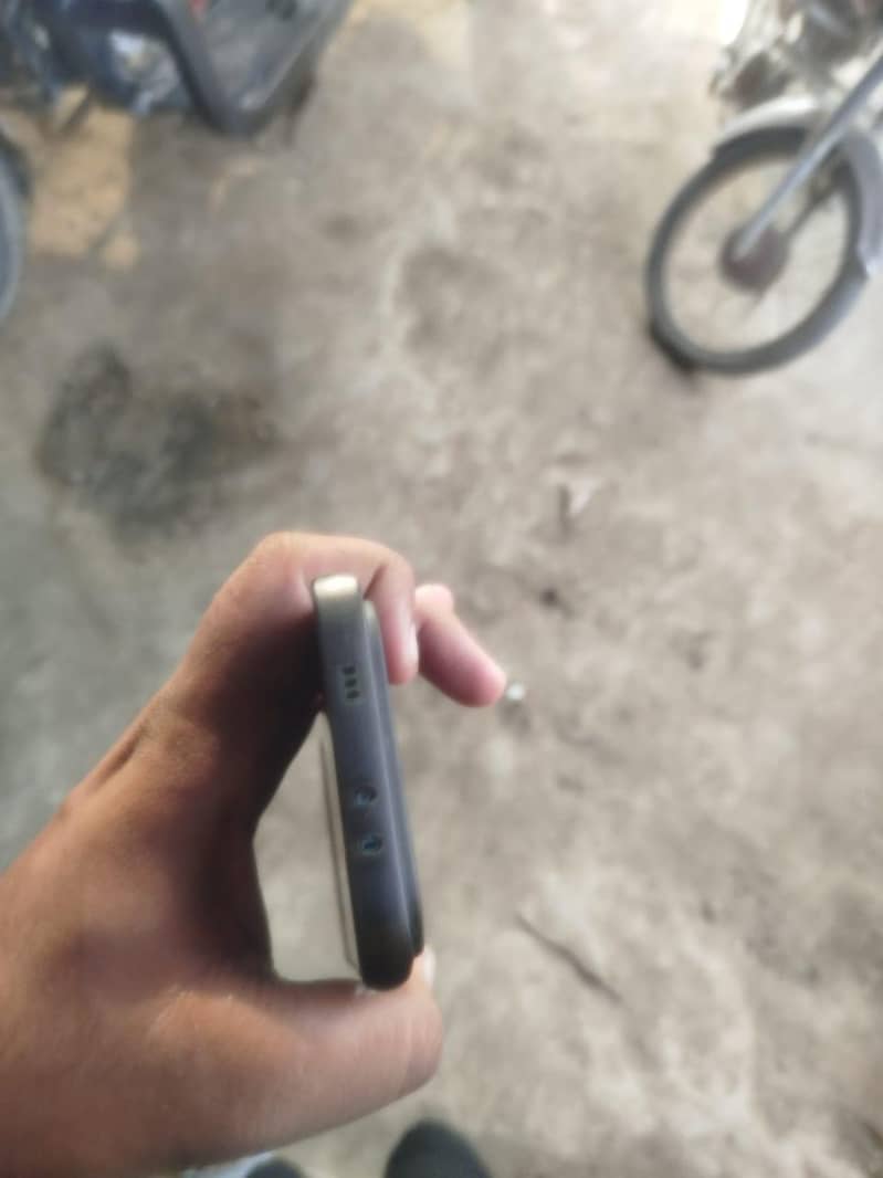 Tecno CAMON 50 pro 4