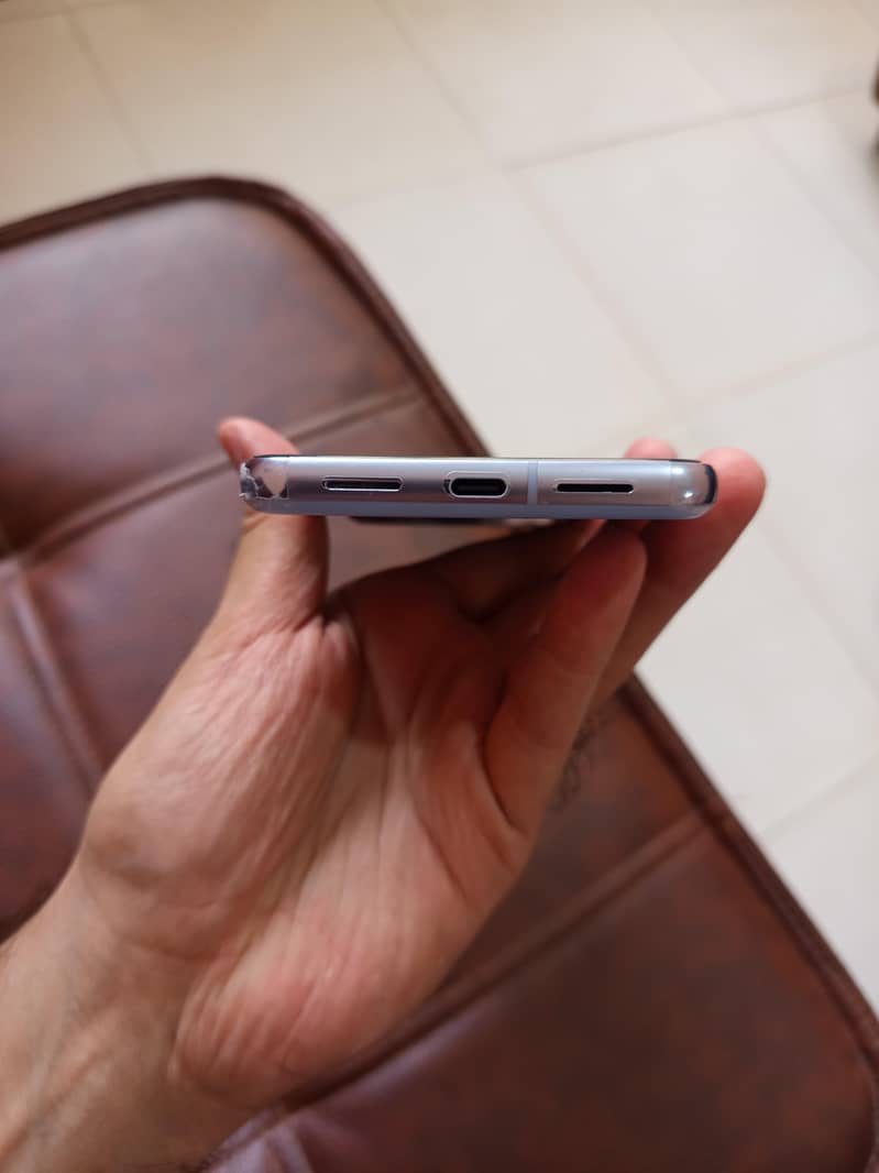Google Pixel 8 Pro 3