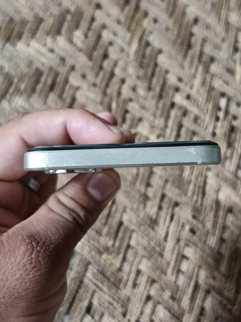 OPPO A38 2