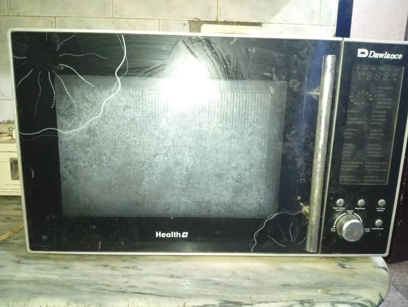 Dawlance microwave 1