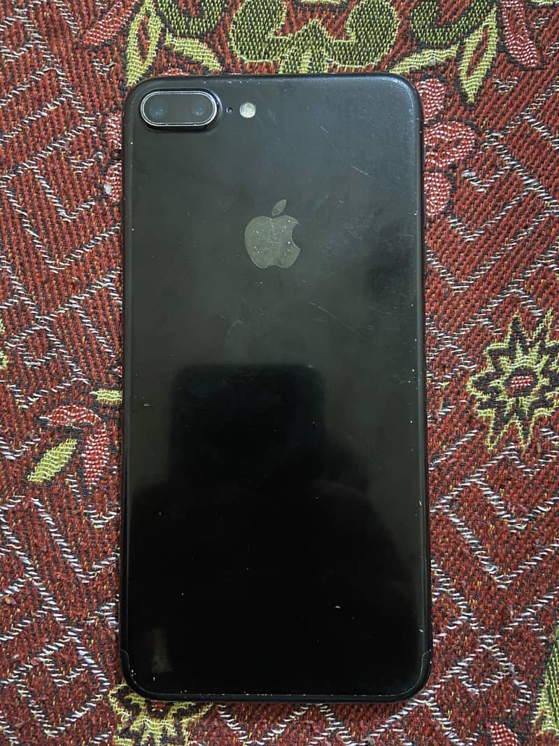 Apple iPhone 7 Plus 0