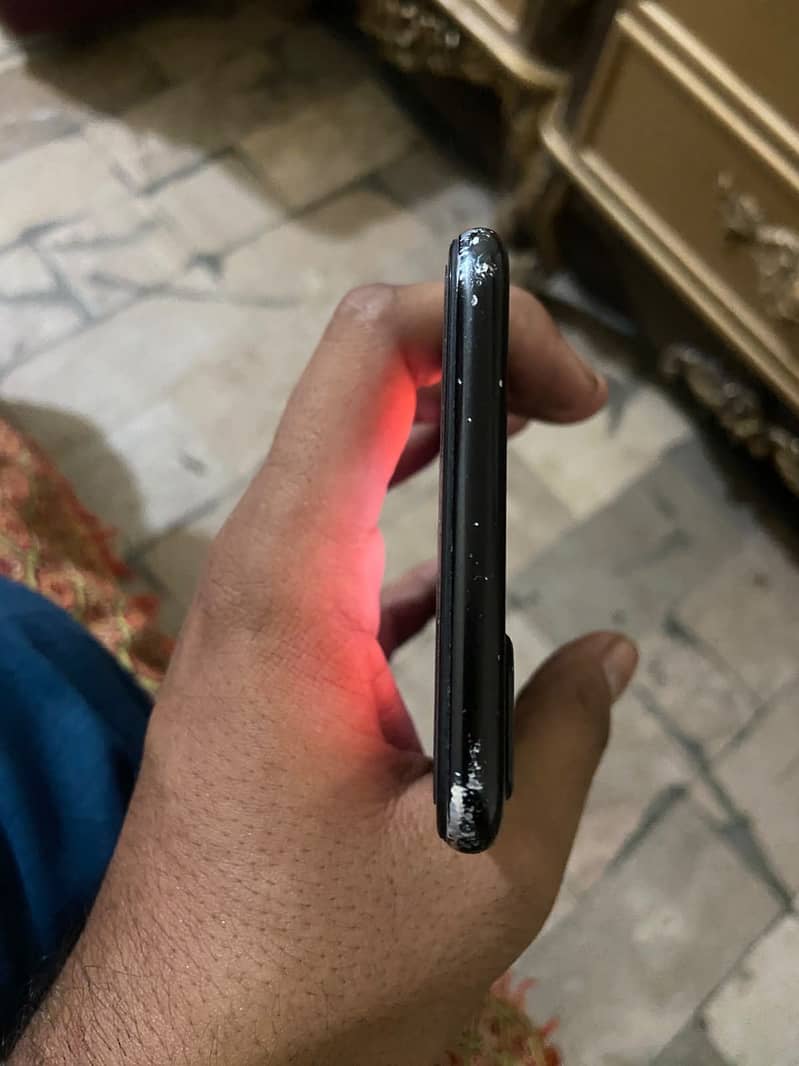Apple iPhone 7 Plus 4