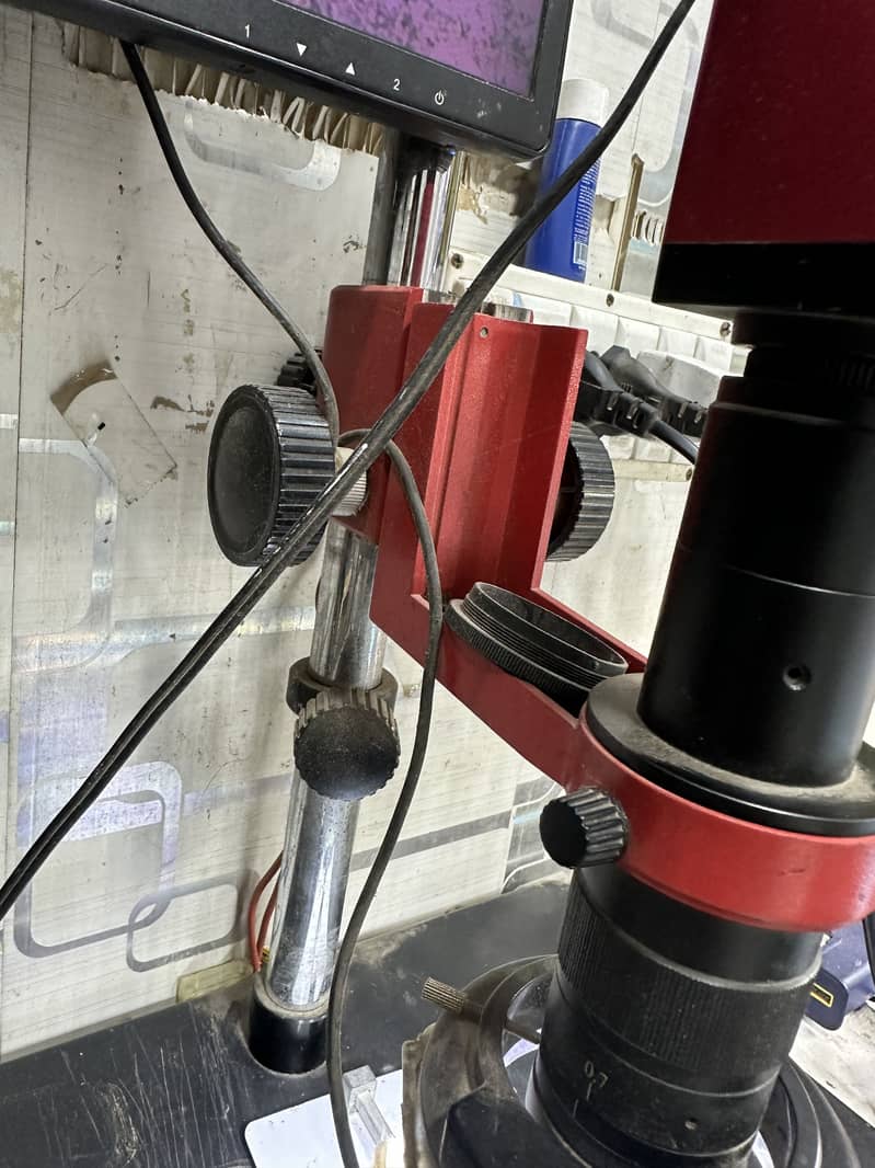 Microscope 3