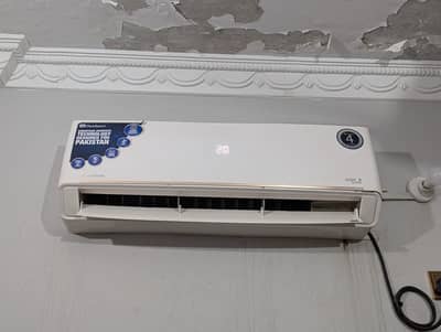 Dawlance chrome 30 inverter Ac
