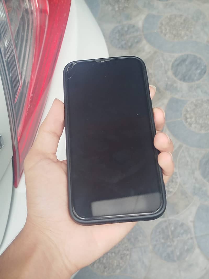 Apple iPhone 13 Pro 2