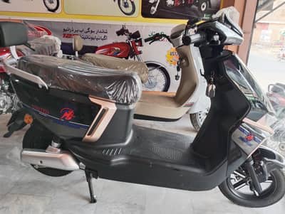 United Smart Pro Electric Scooter 2026 | Brand New | Zero Meter