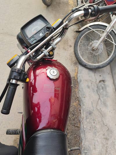 CD 70 Honda 23 model